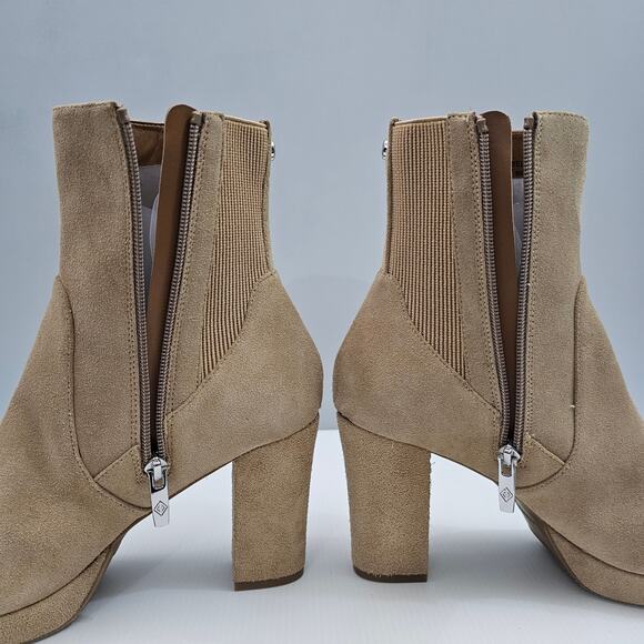 Donald Pliner Labell Ankle Boot Womens 9 Tan Suede Platform Heel Fall Fashion - Picture 4 of 15